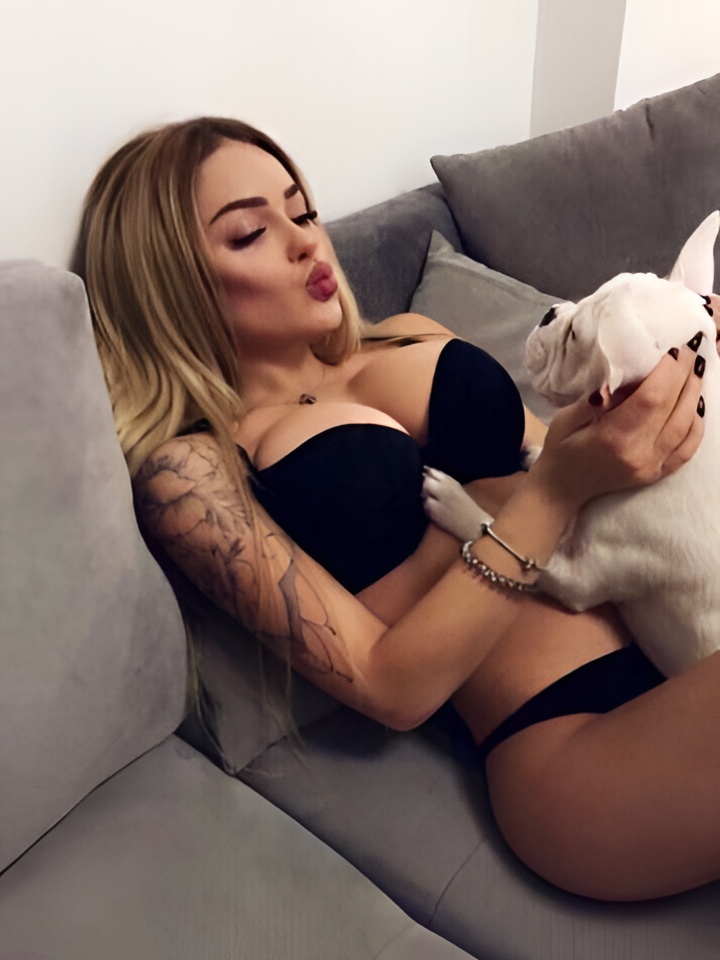 Жанна привлекательная девушка из Стерлитамака цена от 5000 руб