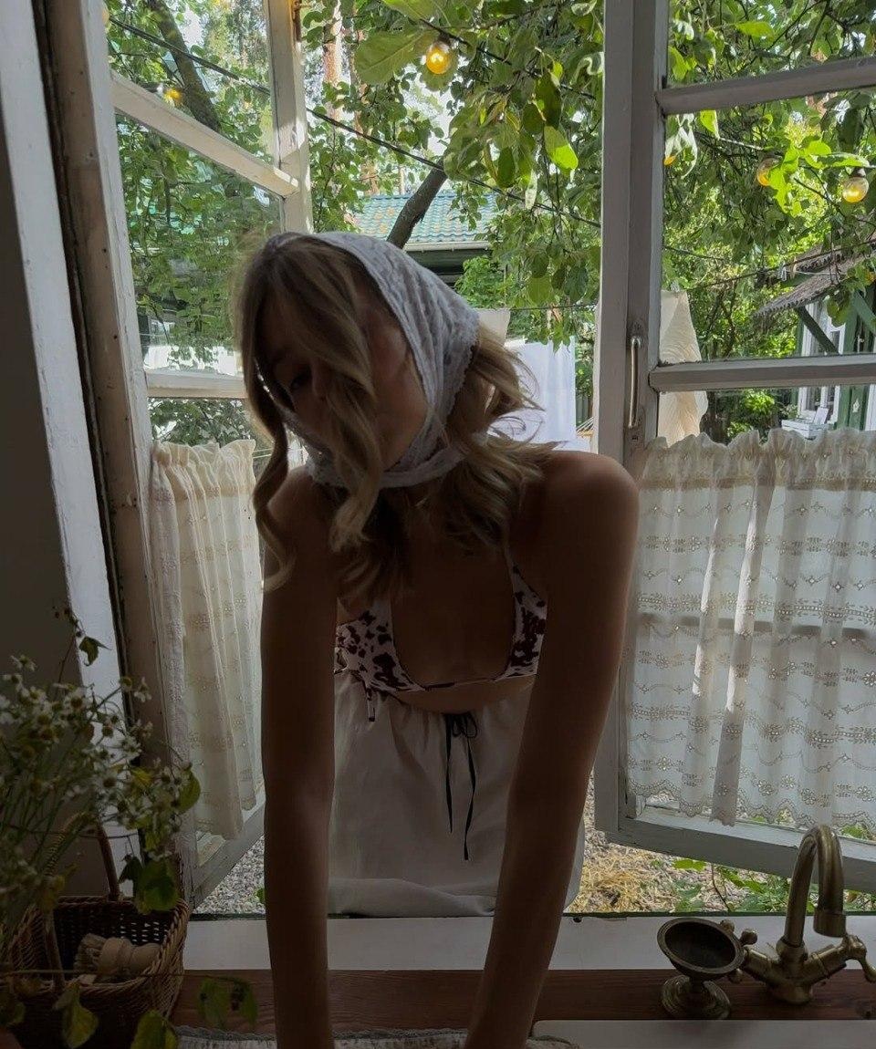 Дашуля привлекательная девушка из Стерлитамака цена от 6000 руб